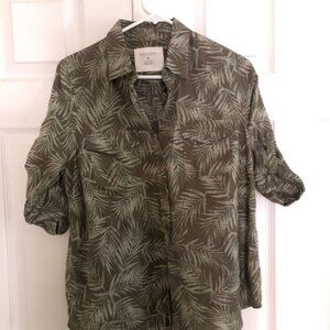 Sonoma Size XL Olive Green Palm Print Camp Shirt 100% Cotton Women's